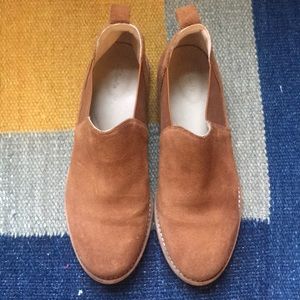 Clarks Edendale Page Booties - Size 8